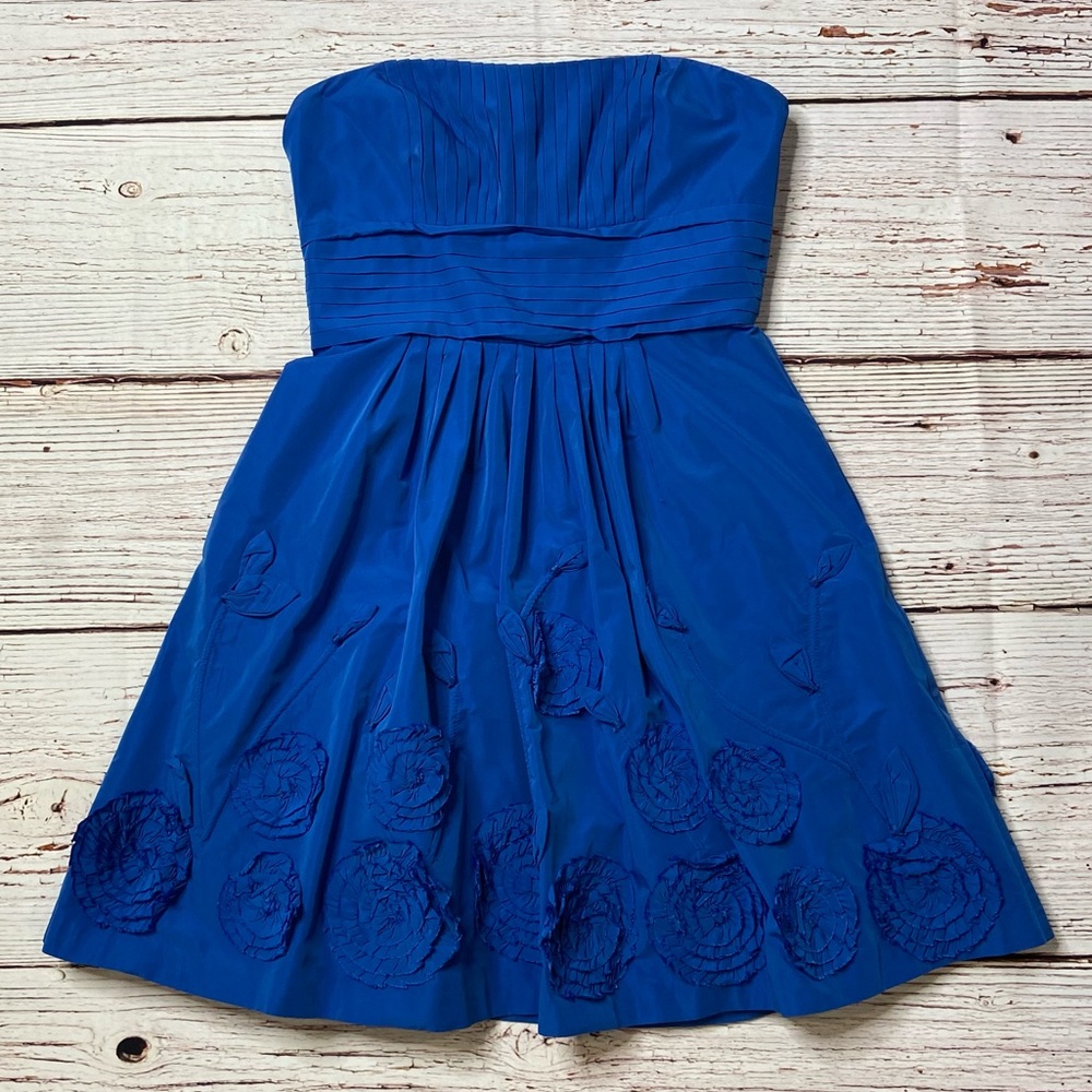 BCBGMAXAZRIA Taffeta Fit and Flare Larkspur Blue Strapless Dress Sz 4 - Picture 3 of 16